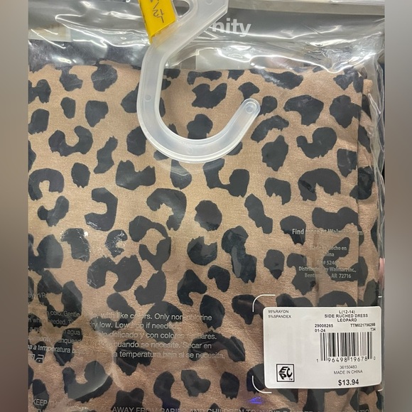 Time and Tru Leopard Print Maternity Dress! NWT! - Picture 2 of 3